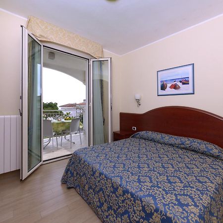 Residence Costa Smeralda 葛伦坦马勒 外观 照片