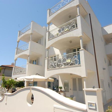 Residence Costa Smeralda 葛伦坦马勒 外观 照片
