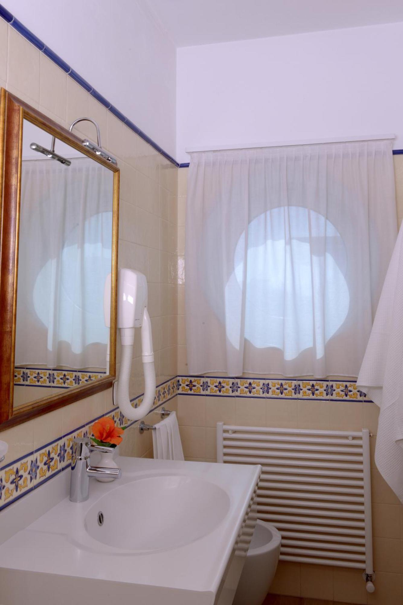 Residence Costa Smeralda 葛伦坦马勒 外观 照片